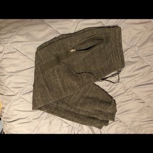 American Eagle Joggers